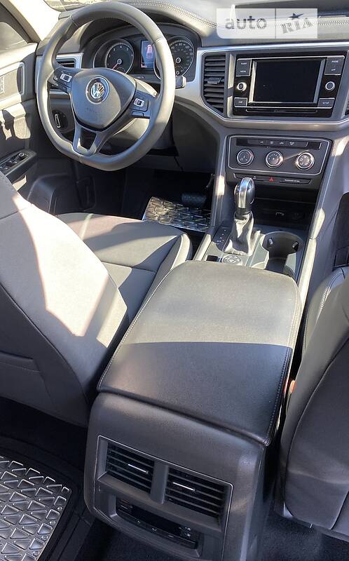 Внедорожник / Кроссовер Volkswagen Atlas 2017 в Киеве фото 11 Внедорожник / Кроссовер Volkswagen Atlas 2017 в Киеве