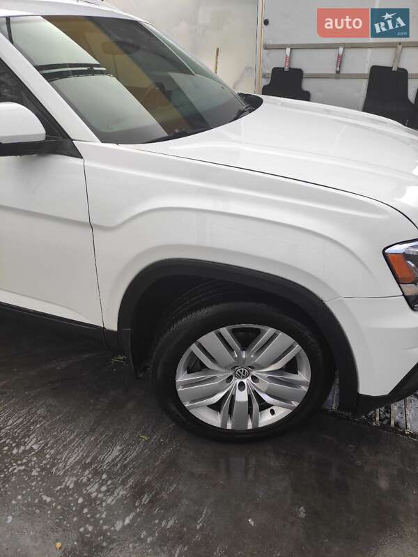 Внедорожник / Кроссовер Volkswagen Atlas 2019 в Киеве