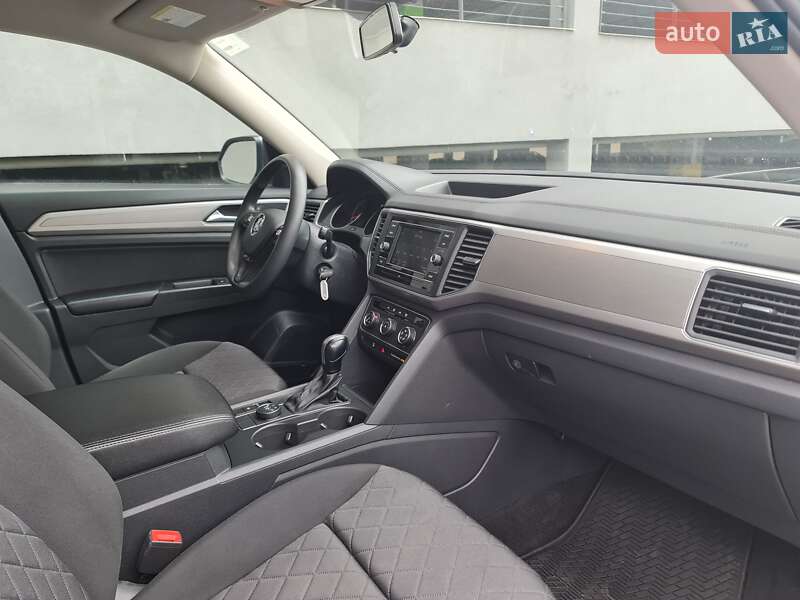 Внедорожник / Кроссовер Volkswagen Atlas 2017 в Львове