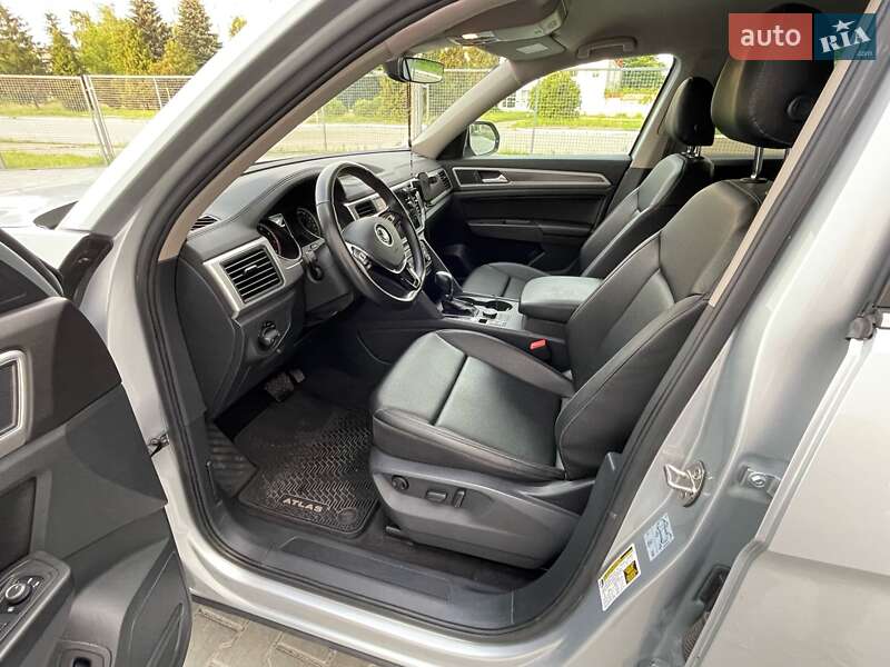 Внедорожник / Кроссовер Volkswagen Atlas 2017 в Дрогобыче