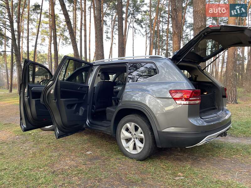 Внедорожник / Кроссовер Volkswagen Atlas 2018 в Житомире