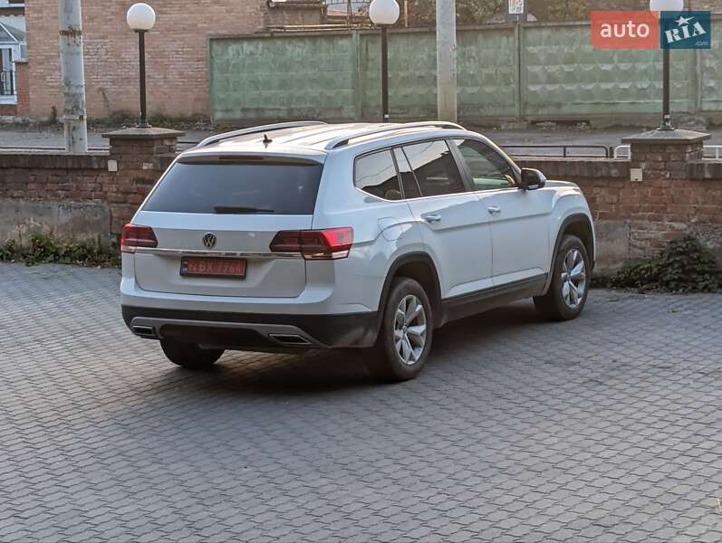 Позашляховик / Кросовер Volkswagen Atlas 2018 в Львові