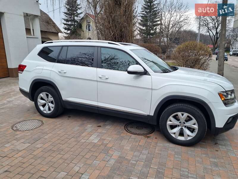 Внедорожник / Кроссовер Volkswagen Atlas 2017 в Киеве