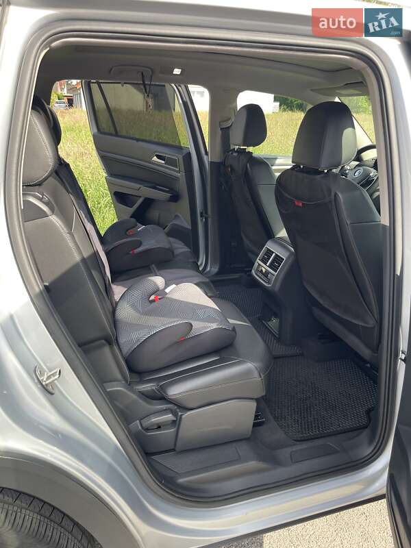 Внедорожник / Кроссовер Volkswagen Atlas 2019 в Киеве