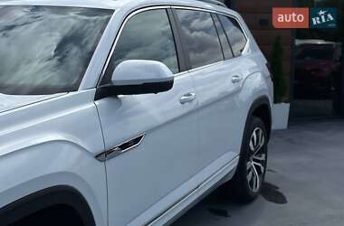 Внедорожник / Кроссовер Volkswagen Atlas 2021 в 