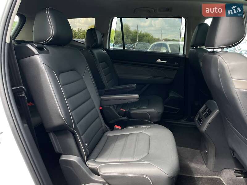 Внедорожник / Кроссовер Volkswagen Atlas 2021 в Ровно