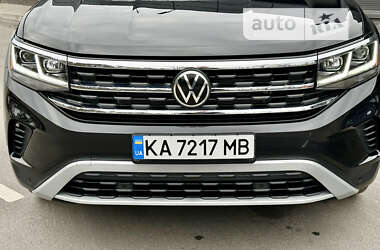Позашляховик / Кросовер Volkswagen Atlas 2020 в Києві