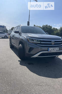 Позашляховик / Кросовер Volkswagen Atlas 2020 в Києві