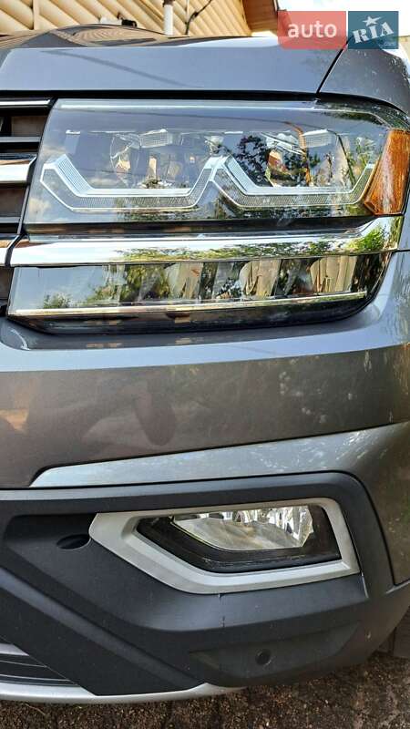 Внедорожник / Кроссовер Volkswagen Atlas 2018 в Коростене