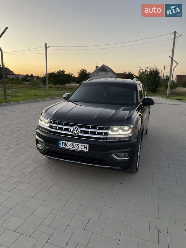 Внедорожник / Кроссовер Volkswagen Atlas 2019 в Здолбунове