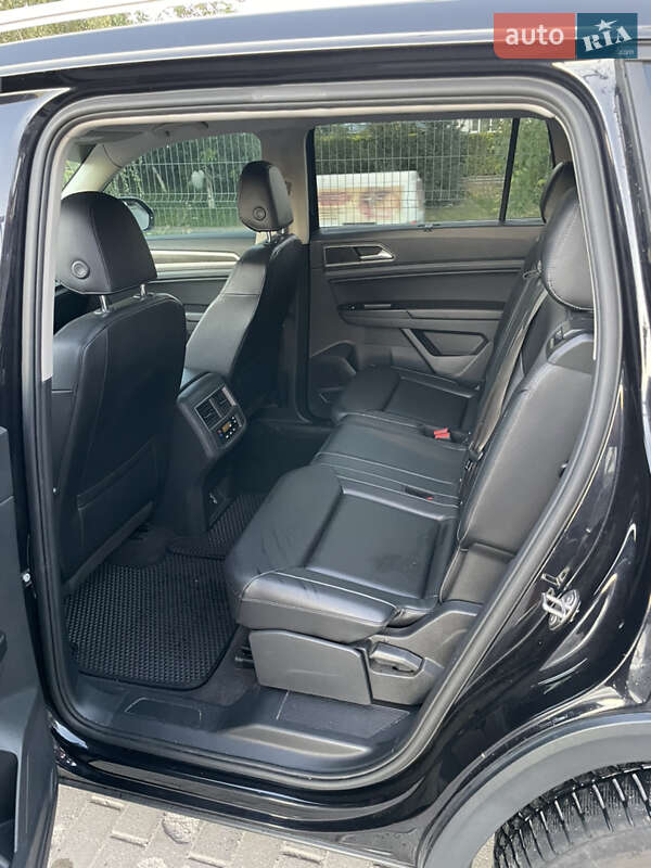 Внедорожник / Кроссовер Volkswagen Atlas 2019 в Здолбунове