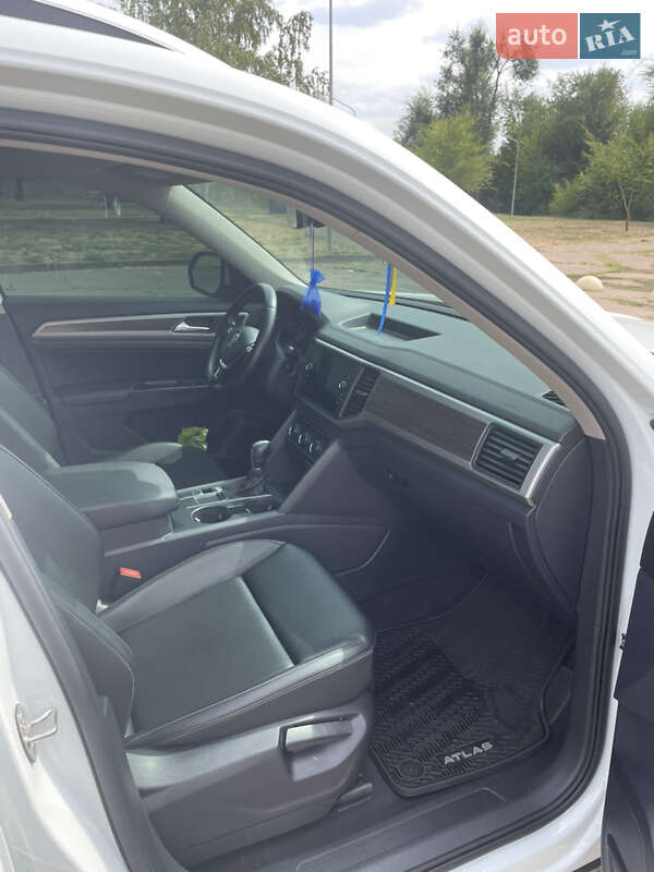 Внедорожник / Кроссовер Volkswagen Atlas 2019 в Кривом Роге