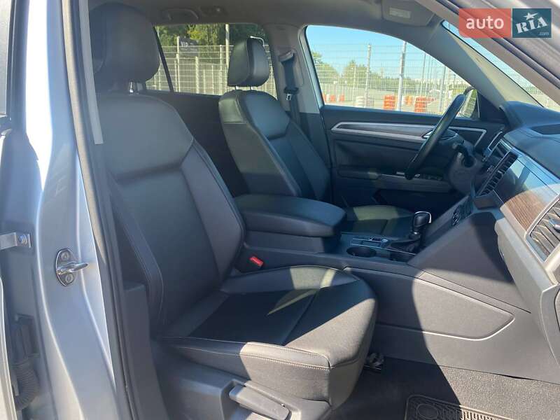Позашляховик / Кросовер Volkswagen Atlas 2019 в Львові фото 19 Позашляховик / Кросовер Volkswagen Atlas 2019 в Львові
