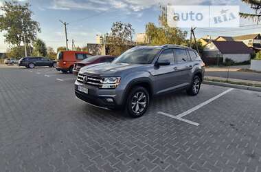 Позашляховик / Кросовер Volkswagen Atlas 2019 в Києві