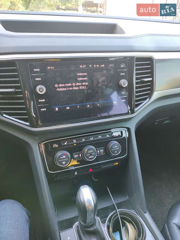 Внедорожник / Кроссовер Volkswagen Atlas 2017 в Днепре