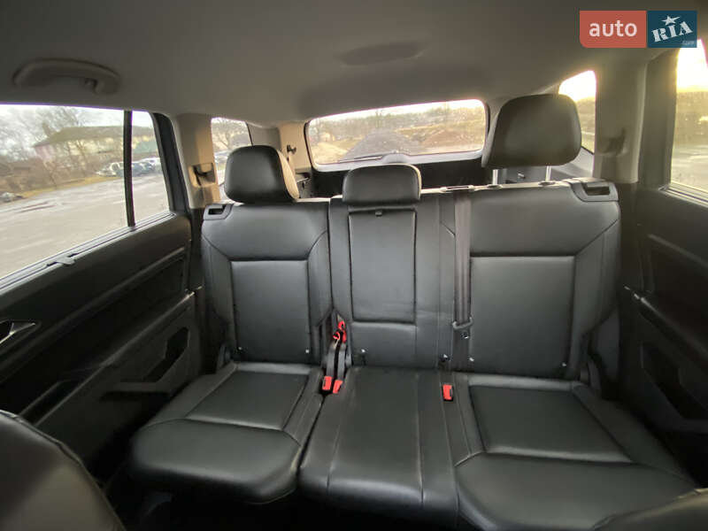 Внедорожник / Кроссовер Volkswagen Atlas 2017 в Луцке