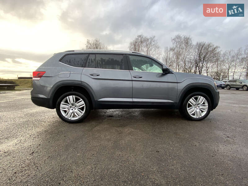 Внедорожник / Кроссовер Volkswagen Atlas 2017 в Луцке