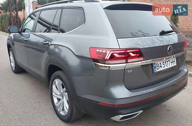 Внедорожник / Кроссовер Volkswagen Atlas 2021 в 