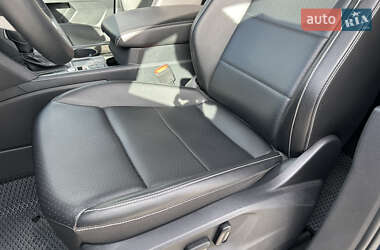 Позашляховик / Кросовер Volkswagen Atlas 2021 в 