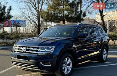 Позашляховик / Кросовер Volkswagen Atlas 2017 в Одесі