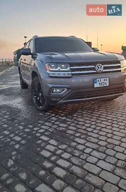 Позашляховик / Кросовер Volkswagen Atlas 2018 в Новомосковську