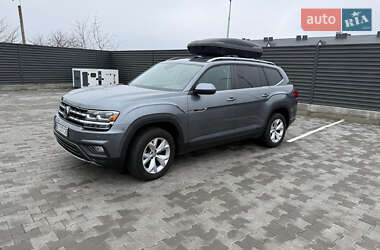 Позашляховик / Кросовер Volkswagen Atlas 2018 в 