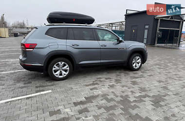 Позашляховик / Кросовер Volkswagen Atlas 2018 в 