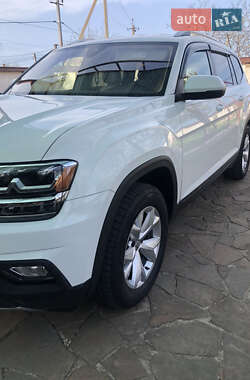Внедорожник / Кроссовер Volkswagen Atlas 2018 в 