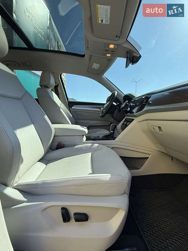 Внедорожник / Кроссовер Volkswagen Atlas 2018 в Одессе