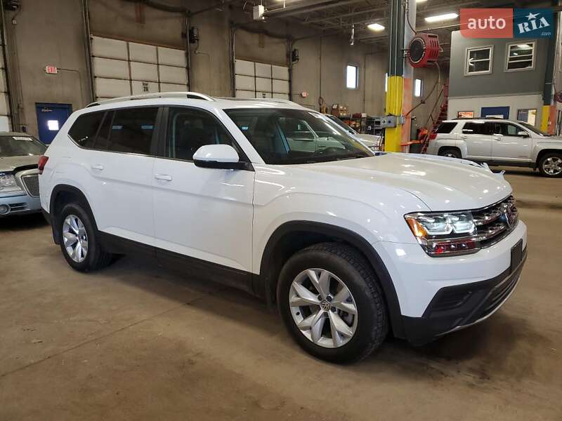 Позашляховик / Кросовер Volkswagen Atlas 2018 в 