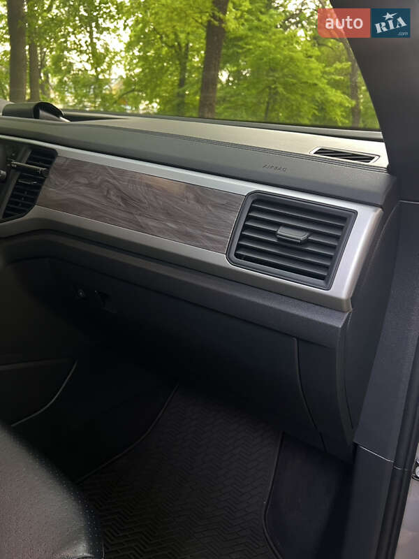 Внедорожник / Кроссовер Volkswagen Atlas 2020 в Ромнах