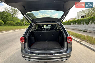 Внедорожник / Кроссовер Volkswagen Atlas 2018 в 
