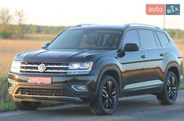 Позашляховик / Кросовер Volkswagen Atlas 2019 в 