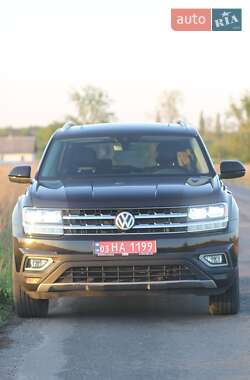Позашляховик / Кросовер Volkswagen Atlas 2019 в 