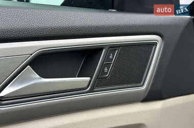 Внедорожник / Кроссовер Volkswagen Atlas 2019 в 