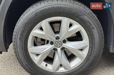 Внедорожник / Кроссовер Volkswagen Atlas 2019 в 