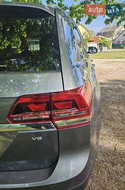 Внедорожник / Кроссовер Volkswagen Atlas 2018 в 