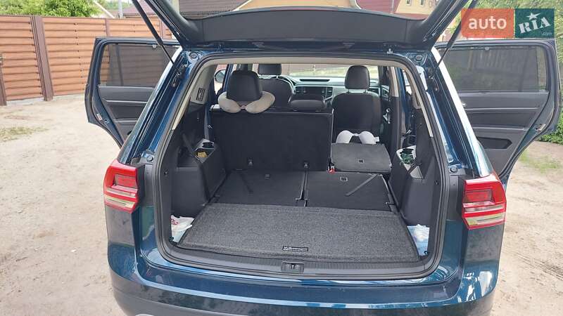 Внедорожник / Кроссовер Volkswagen Atlas 2017 в Василькове