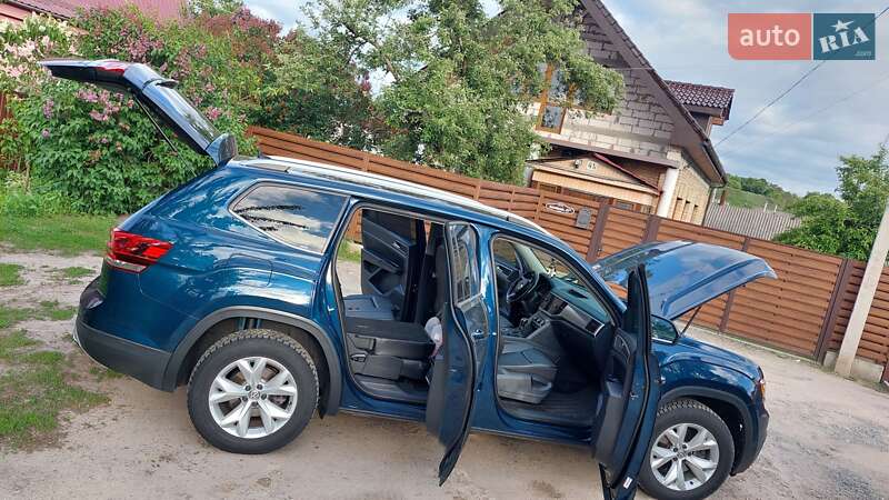 Внедорожник / Кроссовер Volkswagen Atlas 2017 в Василькове