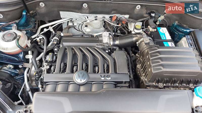 Внедорожник / Кроссовер Volkswagen Atlas 2017 в Василькове