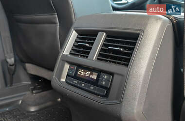 Внедорожник / Кроссовер Volkswagen Atlas 2021 в 