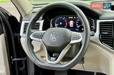 Внедорожник / Кроссовер Volkswagen Atlas 2021 в 