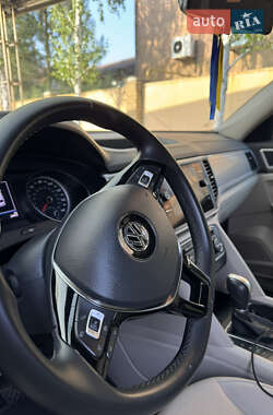 Внедорожник / Кроссовер Volkswagen Atlas 2019 в Днепре