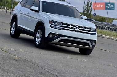 Позашляховик / Кросовер Volkswagen Atlas 2018 в Кривому Розі