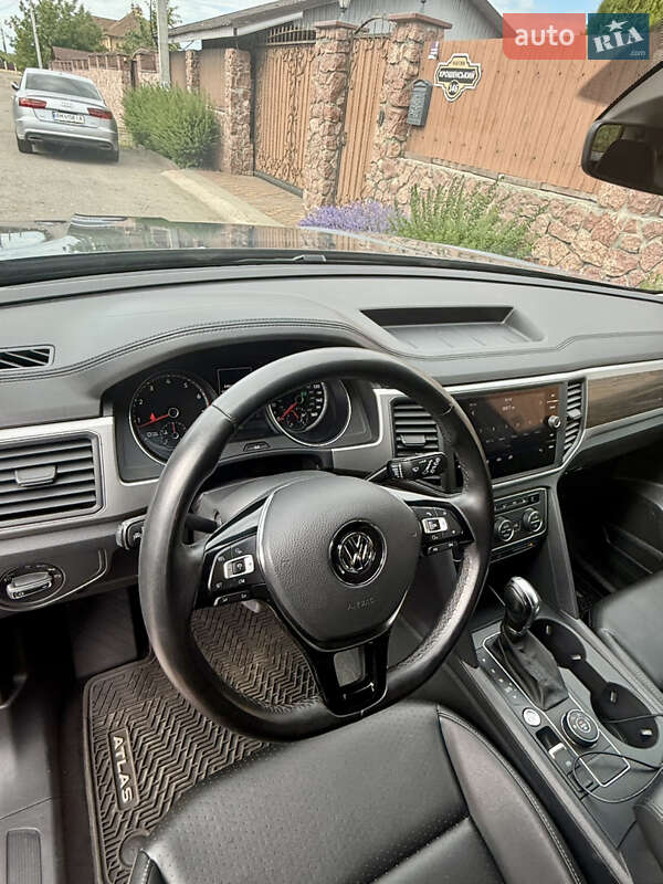 Позашляховик / Кросовер Volkswagen Atlas 2018 в Житомирі фото 16 Позашляховик / Кросовер Volkswagen Atlas 2018 в Житомирі