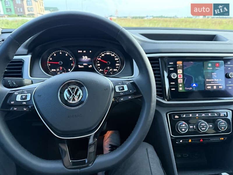 Внедорожник / Кроссовер Volkswagen Atlas 2017 в Киеве