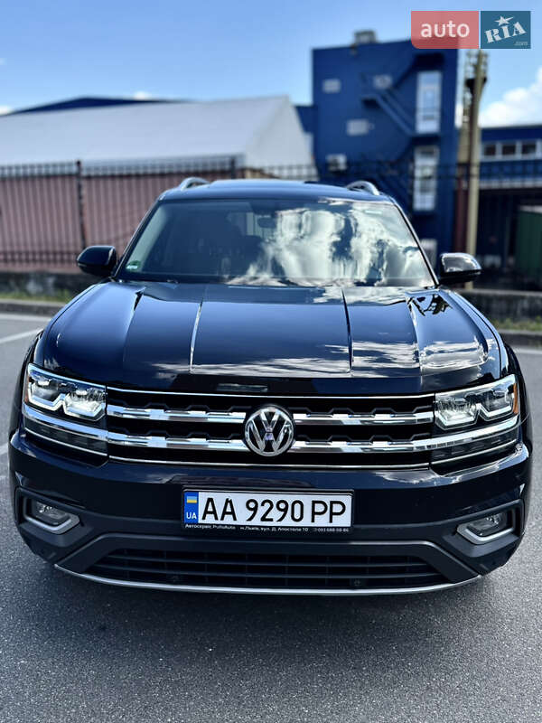 Внедорожник / Кроссовер Volkswagen Atlas 2017 в Киеве