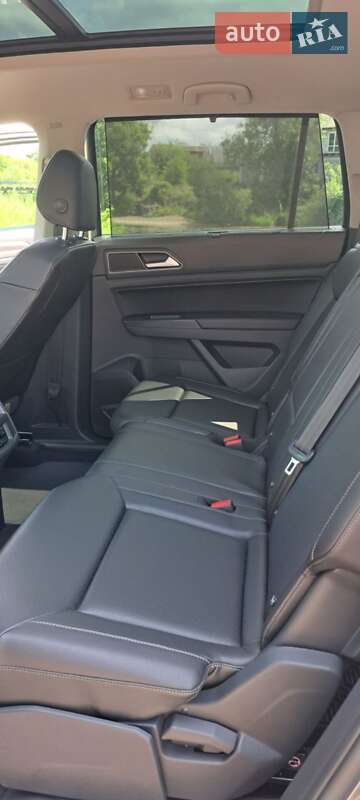 Внедорожник / Кроссовер Volkswagen Atlas 2018 в Коростене