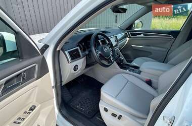 Позашляховик / Кросовер Volkswagen Atlas 2018 в Львові