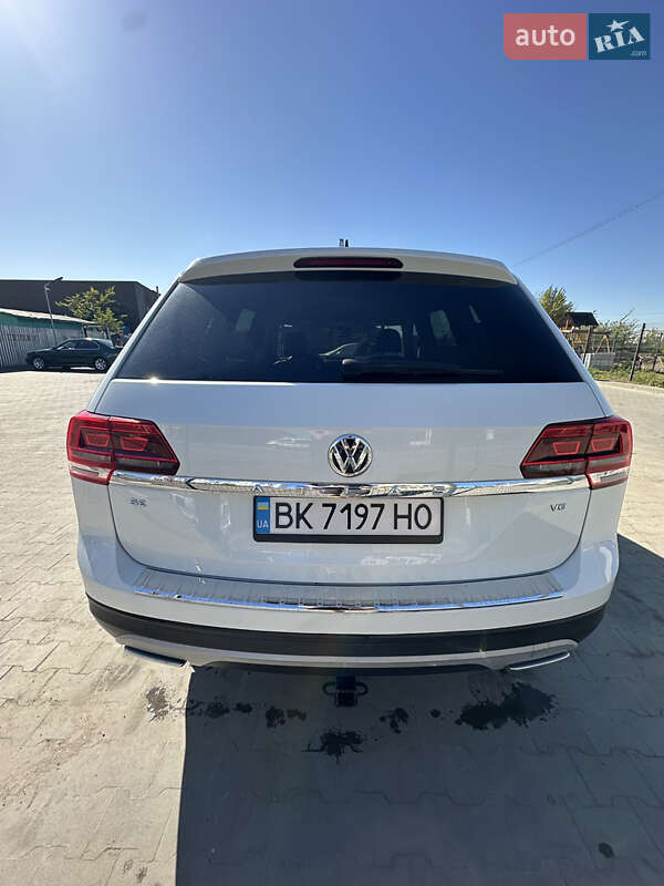 Позашляховик / Кросовер Volkswagen Atlas 2019 в Петропавлівській Борщагівці